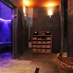 La Cresta Апарт-готель