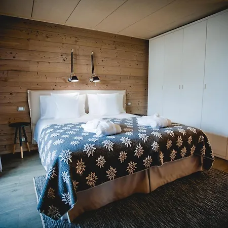 La Cresta Apart Otel