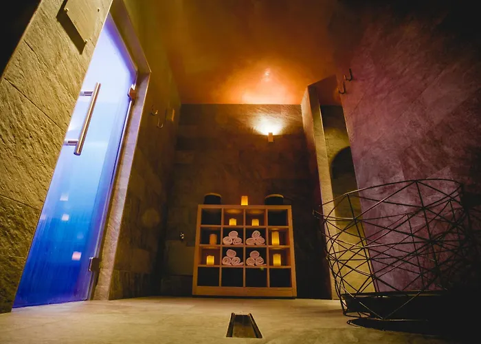 Aparthotel La Cresta