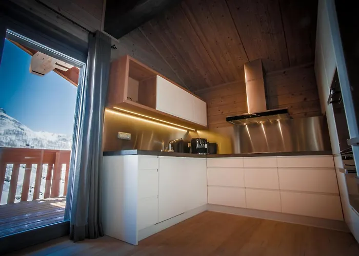 拉克雷斯塔木屋酒店 4*